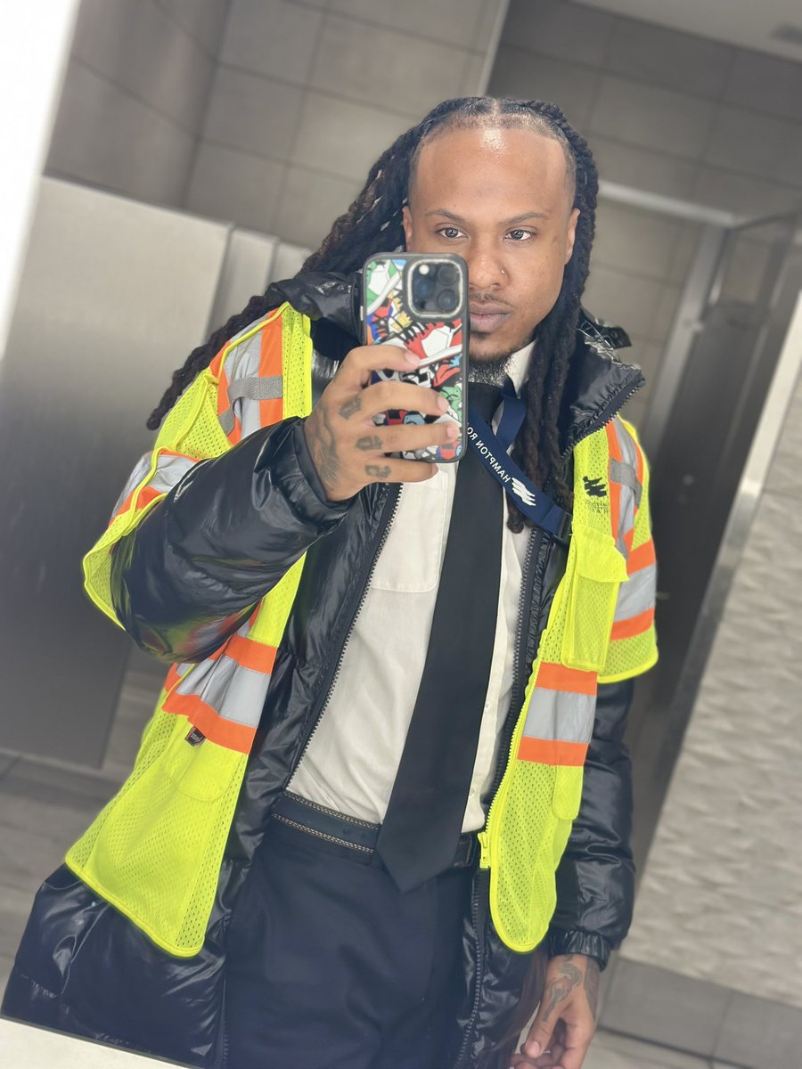 Muke (@im_justhim24) on Twitter photo 