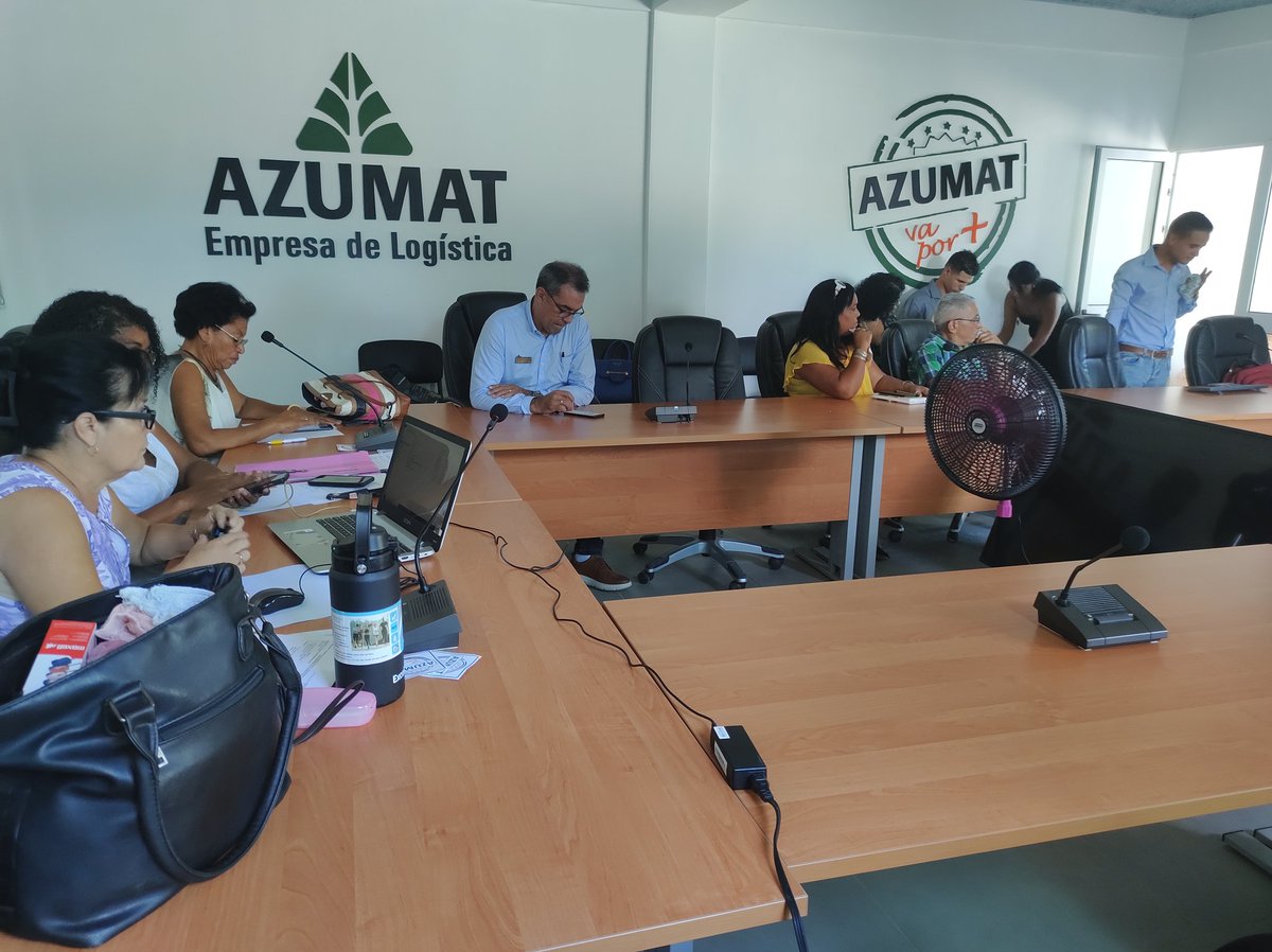 Discusión de los trabajos del 3er Diplomado para jóvenes reservas de Azumat #VamosPorMás