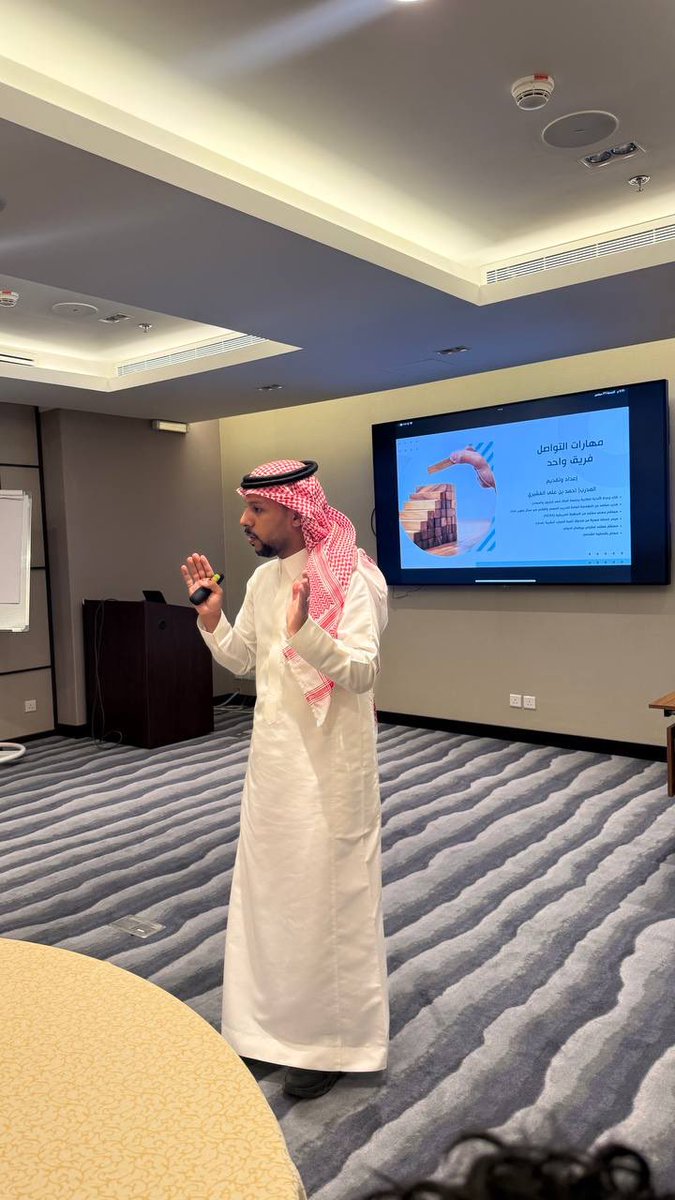 أحـمـد tweet media