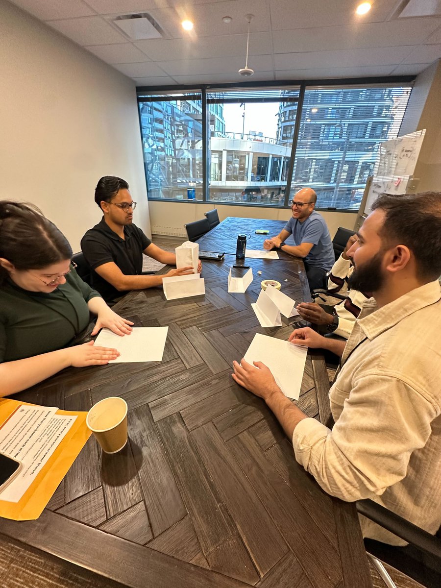 fullscript_dev's tweet image. The Foundations Division came to Ottawa this week for their onsite and they have been having a blast connecting as a unified group, having great conversations and getting ready to finish 2025 strong with a little fun along the way 😉