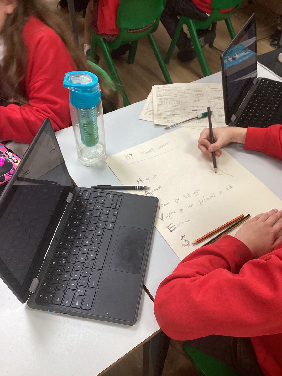 Class5Aspull's tweet image. We became poets today for #nationalpoetryday2025 looking at and listening to lots of different styles of poetry and creating some of our own 📝#acpsenglish