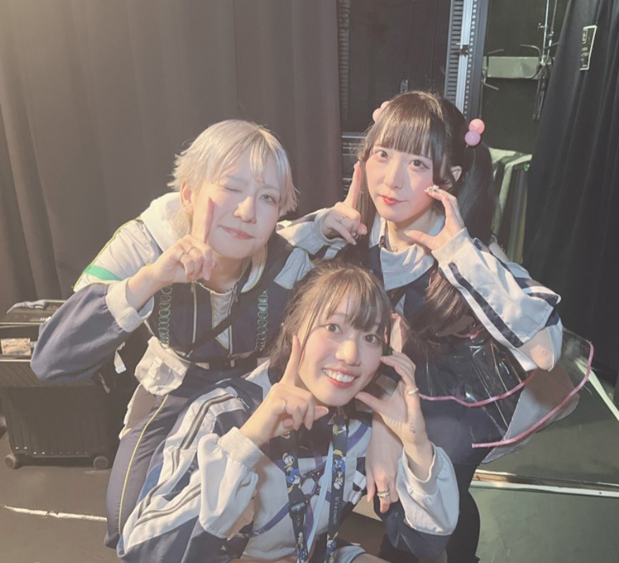 maepon1114's tweet image. ラスト対バンTribuでの圧巻の大トリ、
お疲れ様でした🙇‍♂️
どうもありがとうございました🙏

そしていよいよ、10/4(土)のラストライブ✨
とても寂しいですが、最高の盛り上がりでiproちゃんにエールを送りましょう🙌🔥

#idol_program