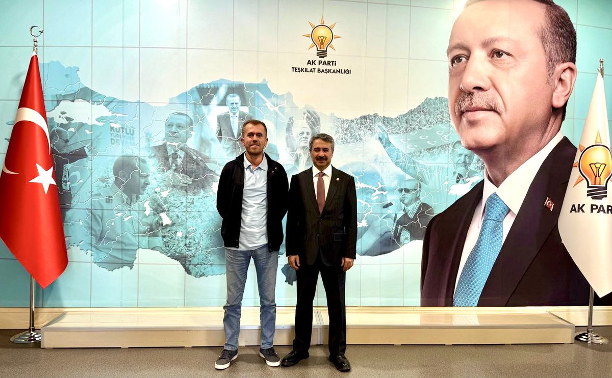 Genel Merkez teşkilat çalışmalarımız esnasında bizleri ziyaret eden;

✳️ İl Genel Meclisi Başkanımız Sn. Mehmet Can Erdoğan,
✳️ Mercan TV Yönetim Kurulu Başkanımız Sn. İbrahim Aslan ve 
✳️ Kıymetli gazeteci kardeşimiz Sn. Mustafa Aloğlu’na , nazik ziyaretlerinden dolayı teşekkür