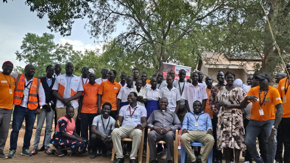 WVSouthSudan's tweet photo. Across our areas of operation, we let our light shine. Our frontline teams held a meaningful celebration of @WorldVision #DayofPrayer, coming together in faith and unity... and truly, letting their light shine.

In #Aweil, the day was marked in the presence of children, church leaders, government officials, women, and other community representatives from both host and returnee communities.

In #Kuajok, our field staff gathered with church leaders and children to lift prayers for peace, stability, protection, healing, and for the resources needed to continue transforming lives.

We deeply honour the unwavering commitment of our staff, whose dedication to doing good reflects Christ’s love and light in all they do.

Indeed, when Christ is at the centre—the true source of our light—there is no limit to how far we can go.
#WeAreWorldVision #SouthSudan