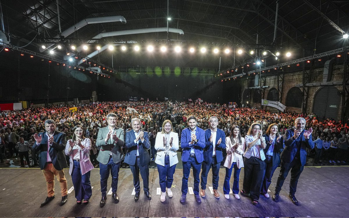 partidocreo1's tweet photo. Vamos a defender el interior productivo, que los recursos vuelven adonde se generan, por un federalismo real! El 26/10 con @GiselaScaglia Rogelio Biazzi diputados!  Vamos a mostrarle al país el camino de la esperanza.  #ProvinciasUnidas @ElijoCreerArg https://t.co/8M7MGuQo1y