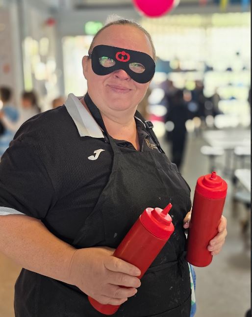 goldsmithwalsal's tweet photo. Part 4:
🦸‍♀️🦸‍♂️ #CensusDay Heroes Assemble! 💛🖤

A HUGE thank you to everyone who had a school meal today! Your support helps unlock vital funding for Goldsmith Primary and empowers our children to be the #heroes of tomorrow. 🚀✨💪

#SuperSchool #DreamRiseAspire https://t.co/Gd367lJSAT