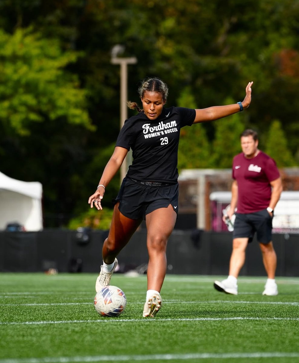 G2CollegeSoccer's tweet image. 📸 | A great training photo of Go 2 College Soccer client Scarlett Cofie in action for Fordham University. 

Keep making us proud Scarlett!!

#Go2Community
#CollegeSoccer
#Proud

🇬🇧⚽️🇺🇸🔥