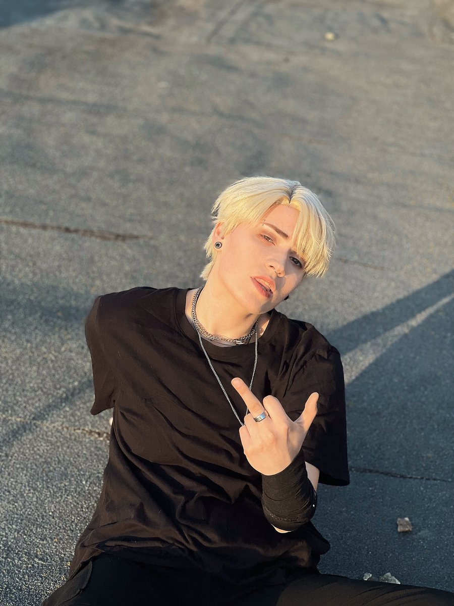 elio_coser's tweet photo. [You have one question. Which one would you choose?]
.
.
.
#aftg #aftgcosplay #neiljosten #andrewminyard
#neiljostencosplay #andrewminyardcosplay #thefoxholecourt
#allforthegame #allforthegamecosplay #andreil https://t.co/VEhT35KHex