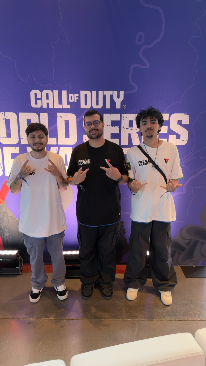 n4noFPS's tweet image. We made it!

top11 do mundo e fui o player que mais pegou kills em uma unica partida, muito feliz de ficar na frente de tantos times absurdos com investimentos e experiências muito maiores que a nossa

Obrigado Deus, esposa, familia, fas, a @begamersgg por acreditar em nos.