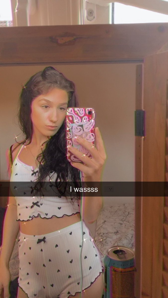 Roxy Fetz tweet media