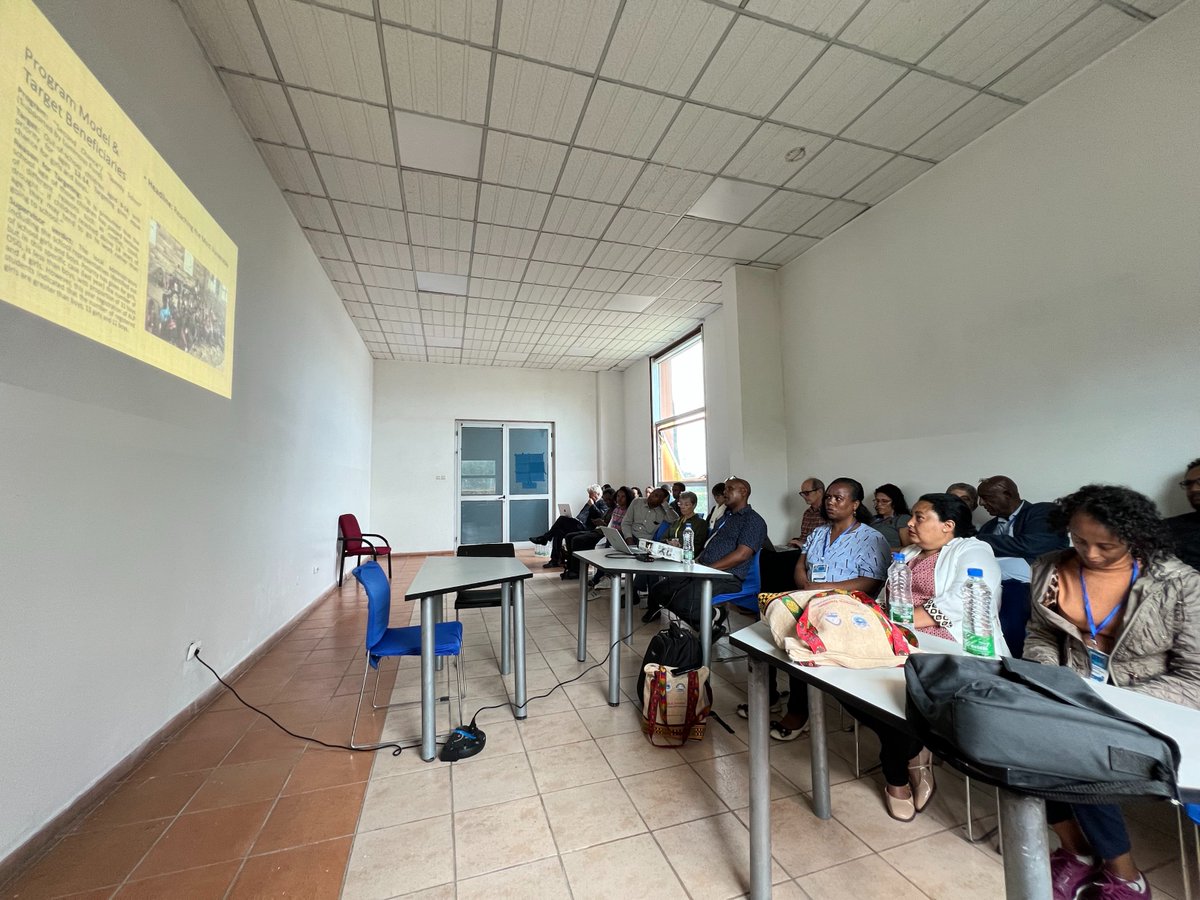 YoungLivesETH's tweet image. &quot;Endabashelama Primary in Tigray: 3 years of learning in 1, powered by joyful, activity-based methods and school feeding. Success demands govt leadership for scale-up.&quot; A case from YL #Ethiopia Qual6  #AcceleratedLearning #EducationForAll #ICES2025
@FCDOGovUK @yloxford @Irish_Aid