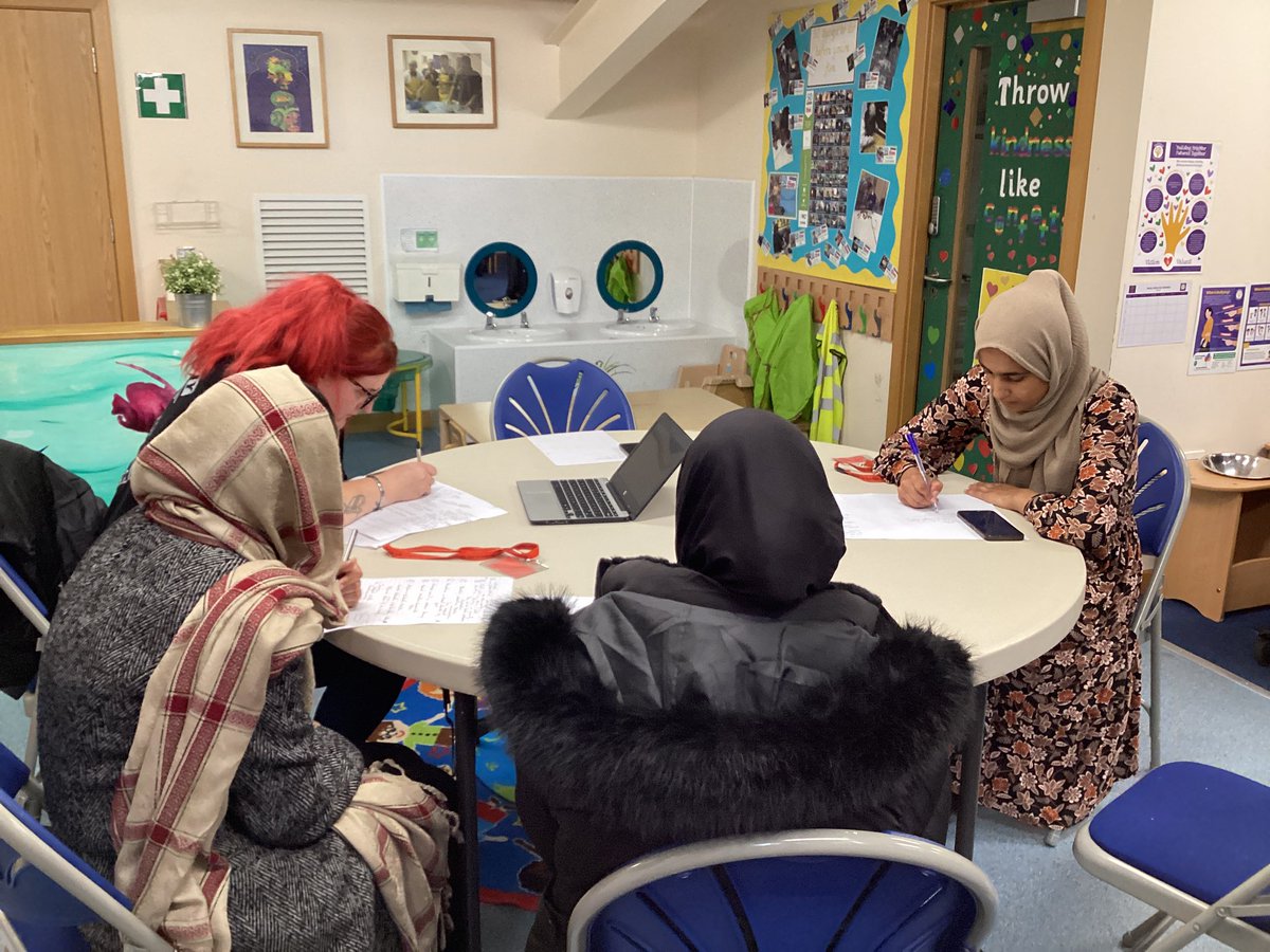 ECS_Keighley's tweet image. First session this morning, Level 1 Teaching Assistant course thank you @KeighleyCollege #communitylearning #Collaboration #care #Buildingbrighterfutures