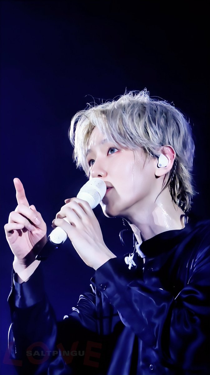 BBHpingu_'s tweet image. 20250608

&amp;lt;Reverie&amp;gt; in seoul

 #백현 #baekhyun_reverie 
#baekhyun