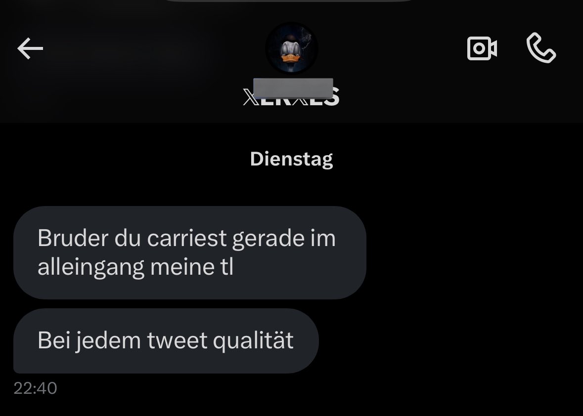 Auf TL immer gemein beleidigen aber in DMs auf Bruder machen