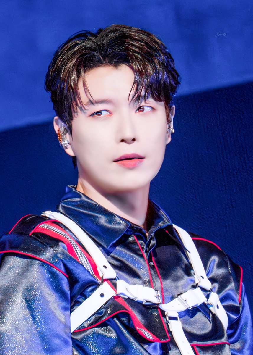 syabto1's tweet image. 250913 포레스텔라  THE WAVE  : Encore 토요일 - 배두훈   

사냥 직전 

#Forestella #THEWAVE #배두훈 #BaeDooHoon