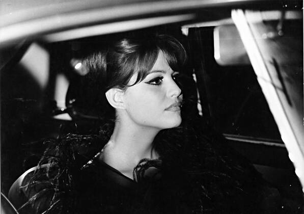 Claudia Cardinale (1938–2025) left behind an extraordinary body of work.

In Fellini’s 8½, she is Claudia; radiant, enigmatic, the embodiment of hope and clarity amid Guido’s turmoil. An unforgettable presence in cinema history.

cultfilms.co.uk/product/fellin…