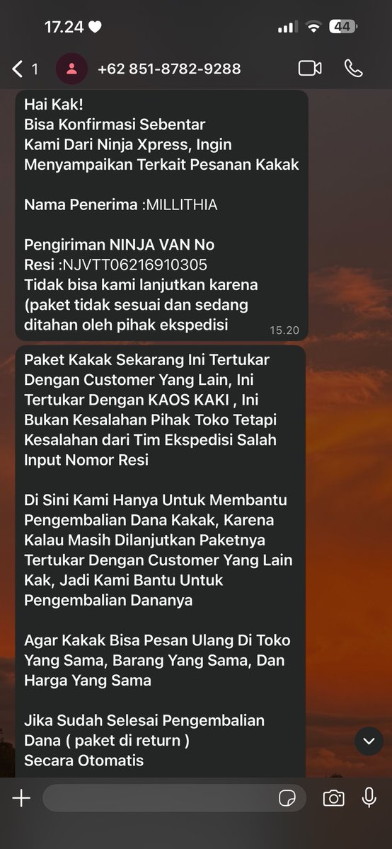 siimilmil's tweet photo. Jiaaaakkhhh kena deh penipuan ini .. 
serem yak, mana dia tau alamat dan nomor kita https://t.co/pE7zNKVmN0