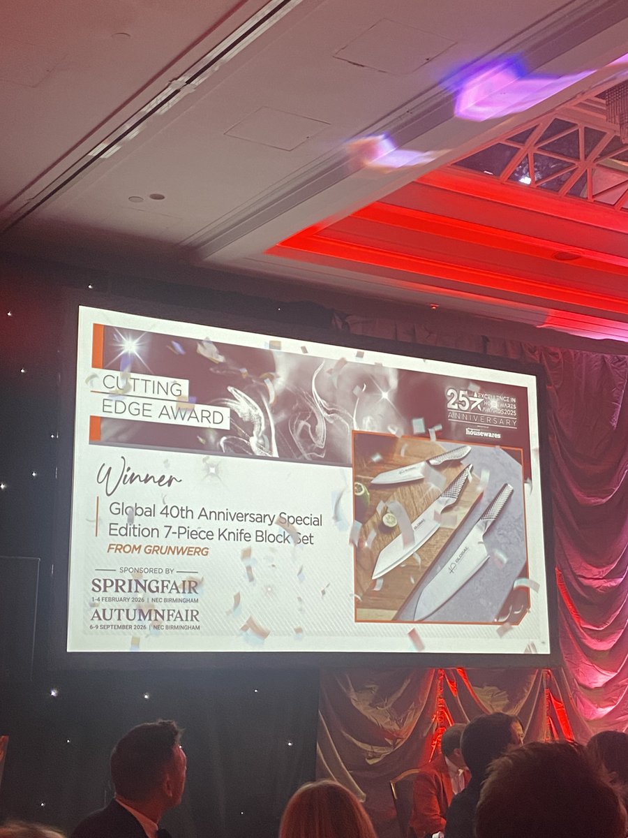 SpringAutFair's tweet image. What a brilliant and fun night at The Excellence in Housewares Awards yesterday, organised by Progressive Housewares magazine and eu1.hubs.ly/H0nvFY60.🙌
We were proud to sponsor the Cutting Edge Award – congratulations to Grunwerg on a well-deserved win!👏
#Awards #Retail