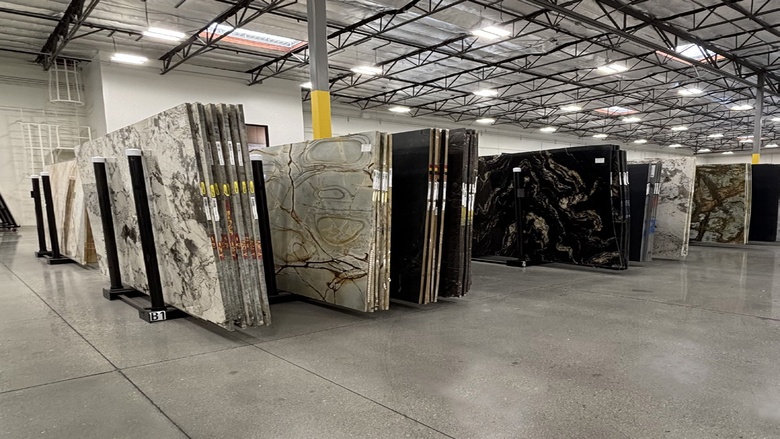 StoneWrld's tweet image. Arizona Tile recently opened a third location -- this time in Anaheim, CA. Discover how they designed their new showroom to offer customers a top-quality experience!stoneworld.com/articles/95101…
#arizonatile #stoneshowroom #distributor #stone #tile