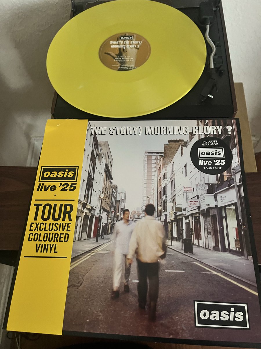 Happy birthday morning glory 🎂 I’ll be playing it tomorrow when the 30th anniversary arrives as well <a href="/oasis/">Oasis</a> 🔥