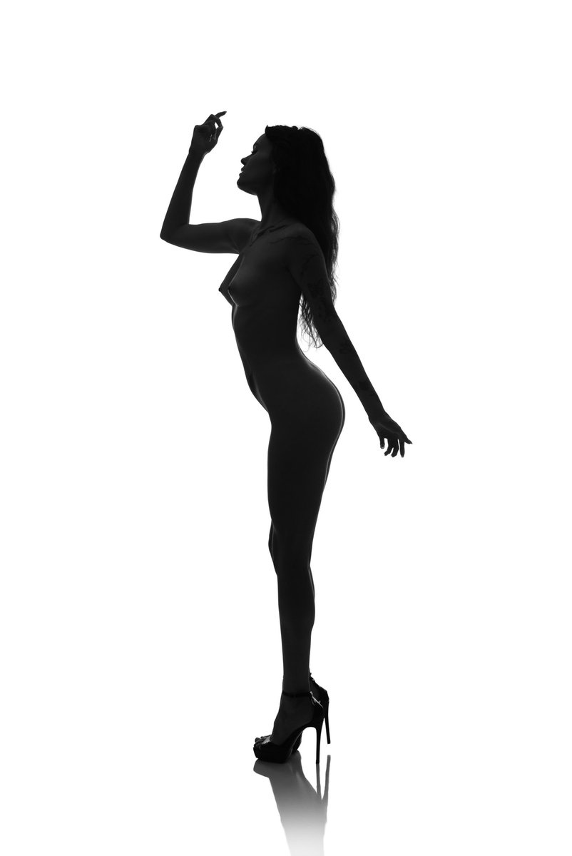 Model <a href="/Kaybunniee_/">Kay B</a>
Shot at PBLH Studio        
Photographer <a href="/g5850/">MadPhotos</a> 
.
fansly.com/Mad__Photos_/p… 
.
#fansly #fanslyphotographer #phoenixmodel