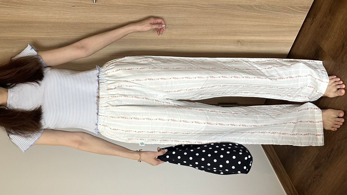 tamjaichunbkk's tweet image. ถ้าชอบลายดอกไม้อีกตัวที่เราชอบมากๆคือของ ง dotteri.ga  ผ้าดีมีซับในในตัวไม่โป๊ ใส่สบายมากกกก มีดีเทลขอบลูกไม้ตรงกระเป๋า มี size S-XL เลย มี 2 สี ชมพู กับ ฟ้า s.shopee.co.th/6VEXqc3bl8