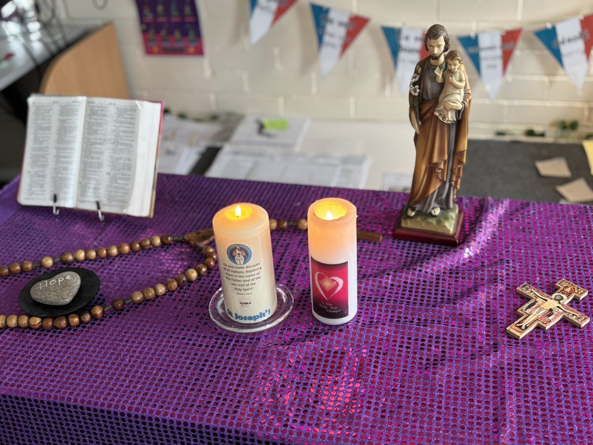 stjosephskly's tweet photo. ✨ Today’s worship, led by our children, reminded us of the power of perseverance — holding onto faith with joy and courage. 🙏🌟 #ChildLedWorship #PerseveranceInFaith 🙏💫 #SJKRE #FaithInAction https://t.co/GAKaM130TR