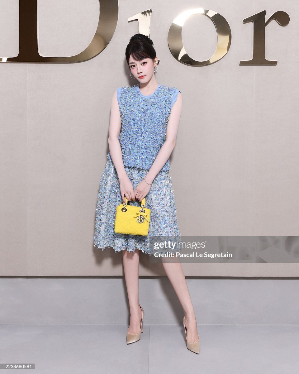 Dear #Dilraba,

Just wondering if you’d update your IG when you get a chance.

Keep dazzling,
Your Fan

#DiorSS26 #DilrabaDiorSS26
DILRABA DIOR PFW25