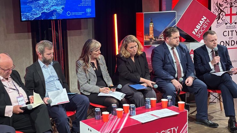 UKEUCommission's tweet photo. Huge thanks to @NickTorfaen @SDoughtyMP
Sam Peacock @SSE @TheIA_Karen @sarakhyde @citypolicychair @thefabians @mdbuckley for co-hosting and contributing to our panel on UK-EU security - climate, energy, defence and economy - at #Lab25. https://t.co/pXVvBjrZ3U