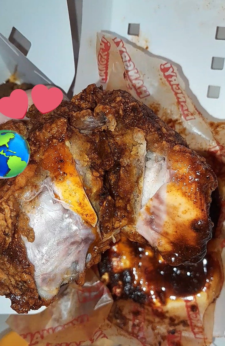 __sweetycandyy's tweet photo. pernah ga si tb2 bad mood seharian, tp gatau knp? aku sering bgt kek gt 😔. jujur, dulu skeptis bgt sm makanan pedes2an dr ojol, tp pas nyoba hot side story ini, beneran bisa jd support system aku buat ngereset pikiran. pedesnya tuh bisa bgt ngebalikin mood yg ancurr https://t.co/ueL5PO7aGK