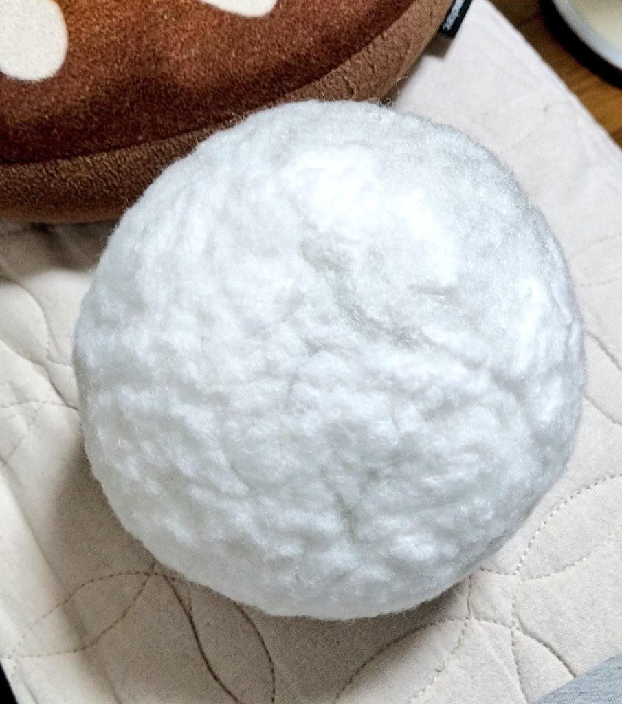 だいぶつついたんじゃ
さっきより大分丸いはず　多分　おそらく　きっと