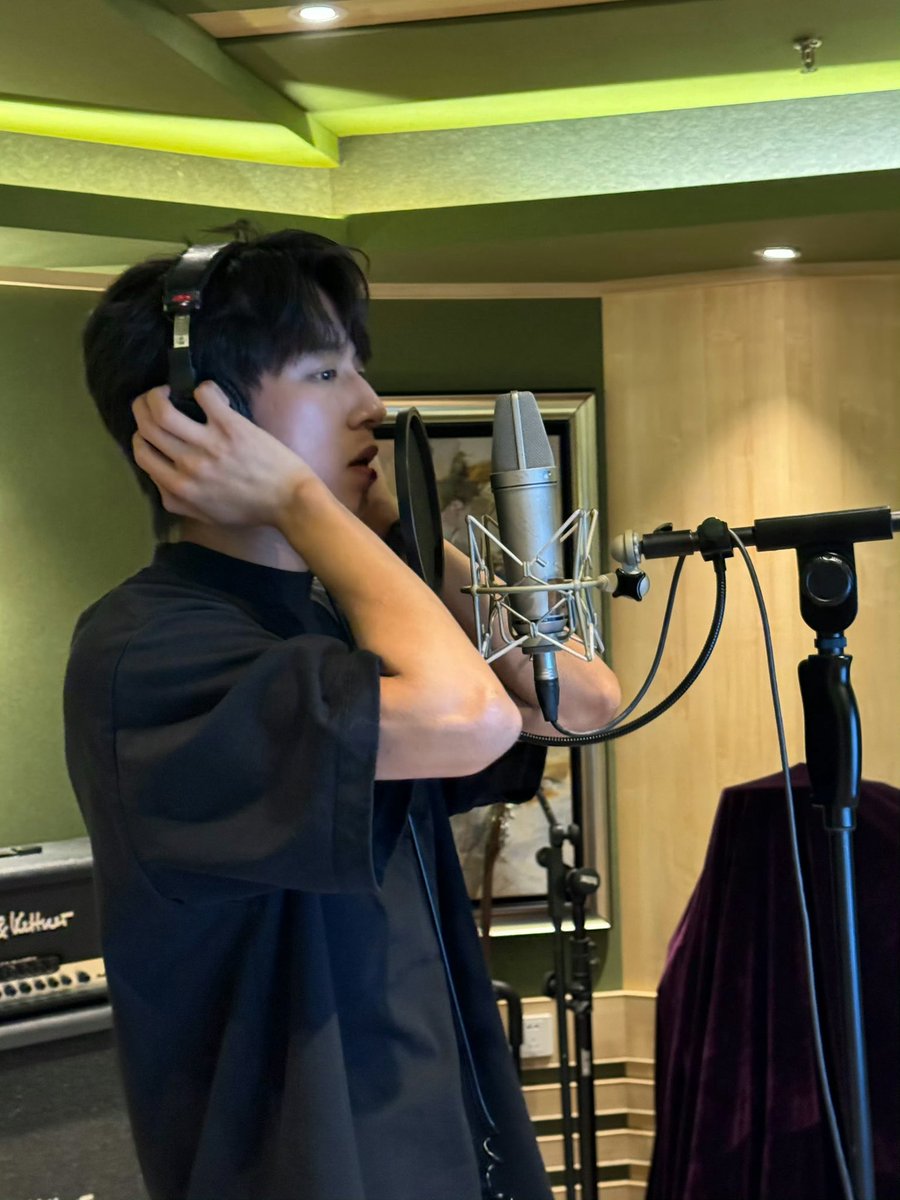 JiangLi_TH's tweet image. 《李沛恩Pein_》Weibo update 
(1/2)

(CN&amp;gt;TH)
เดือน10เหมาะที่จะได้พบเจอกัน 🌌

#李沛恩 #LiPeiEn 
#หลี่เพ่ยเอิน #SeekyLi