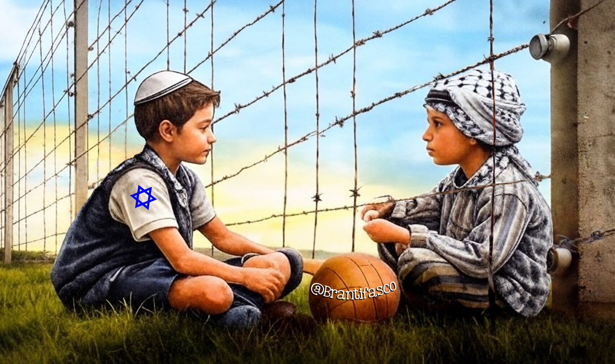 El Niño con el Pijama de Rayas se ha pasado al otro lado de la valla 
#FreePalestine
