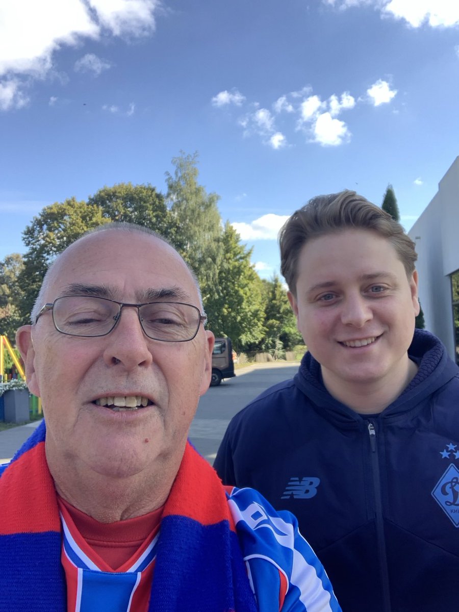 KenPaul88's tweet photo. Met up with Kiev PR Director. They staying at our hotel #cpfc https://t.co/K8VstNg6Mx