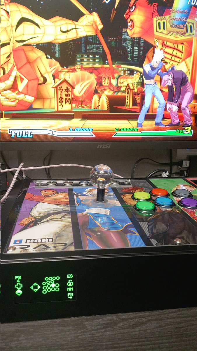 先日換装したアケコン基板Brook Gaming GEN 5
数分プレイしてるとフリーズして操作受け付けなくなるんじゃが…
OLEDも固まってしまう。ケーブル抜いて挿し直すと治る。
最新にアップデートしても駄目でした。
別の基板だと同じ環境でちゃんと動いてるから接続不良とかではなさそう。