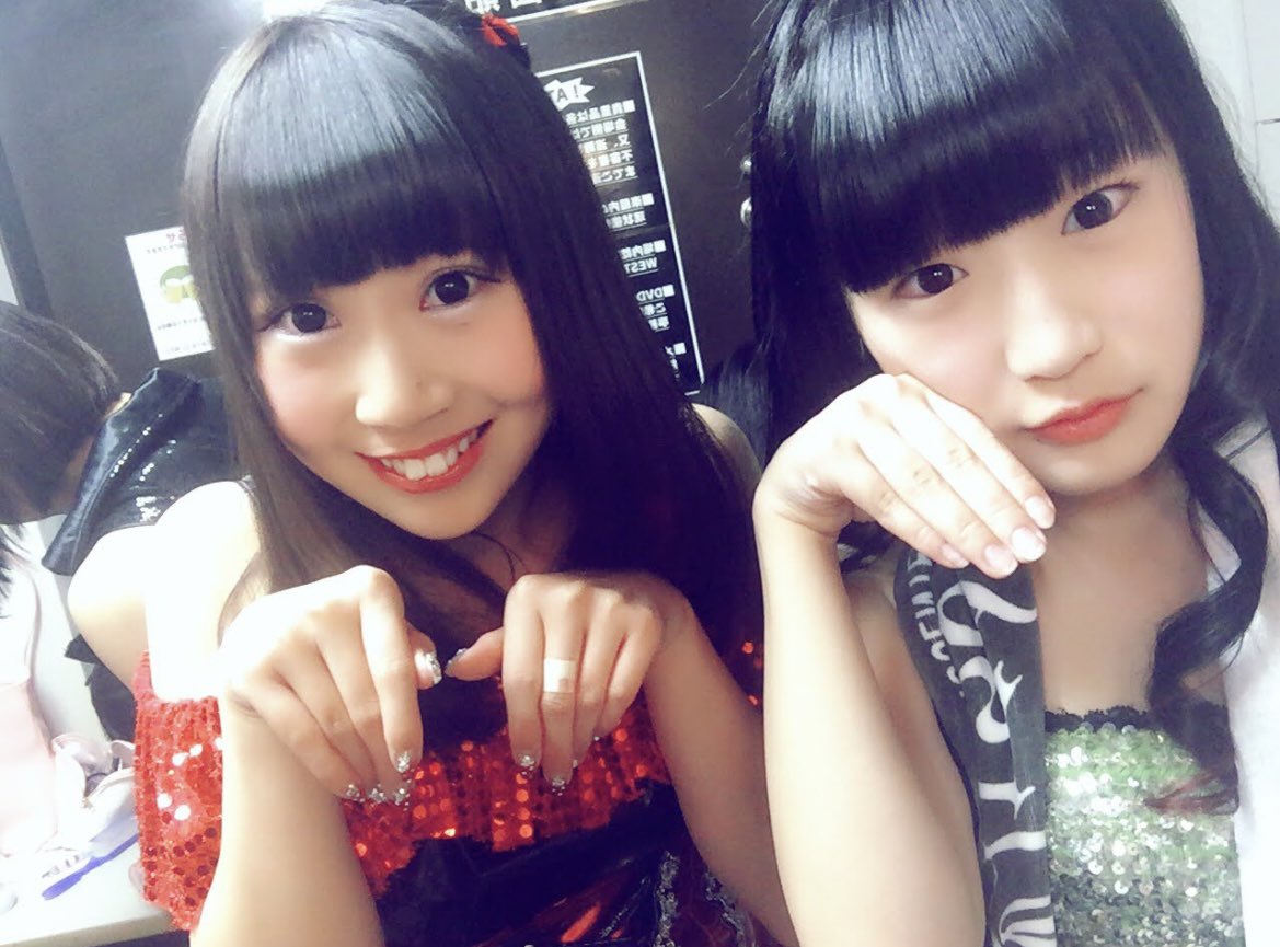 皆様ご無沙汰してます2年ぶりだね

色々とご縁あって、10月に2回BARイベントすることになりましたのでご報告です👏🏻

10/13 17時〜22時in池袋
10/24 18時〜23時in中野

どちらもアイドル時代から仲良くしてくれている星野あいなちゃんと２人で立つので、たくさんの方に来てほしいよ〜あけといて〜！