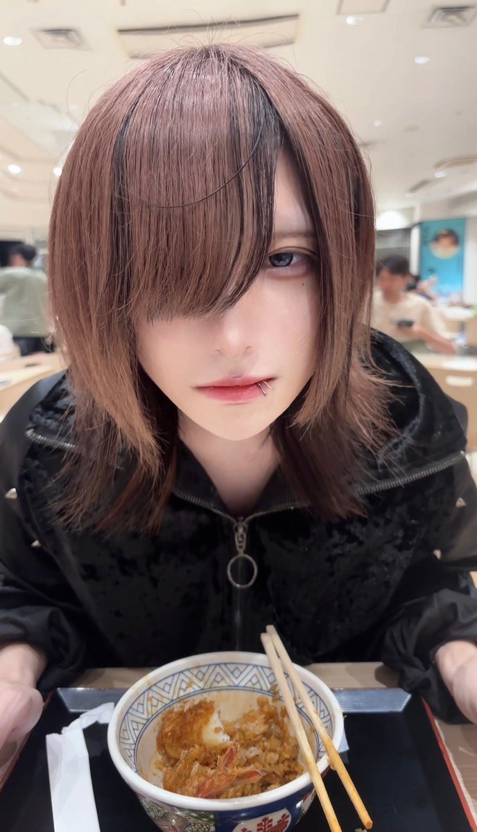 #自撮り界隈 

一口もあげないよ