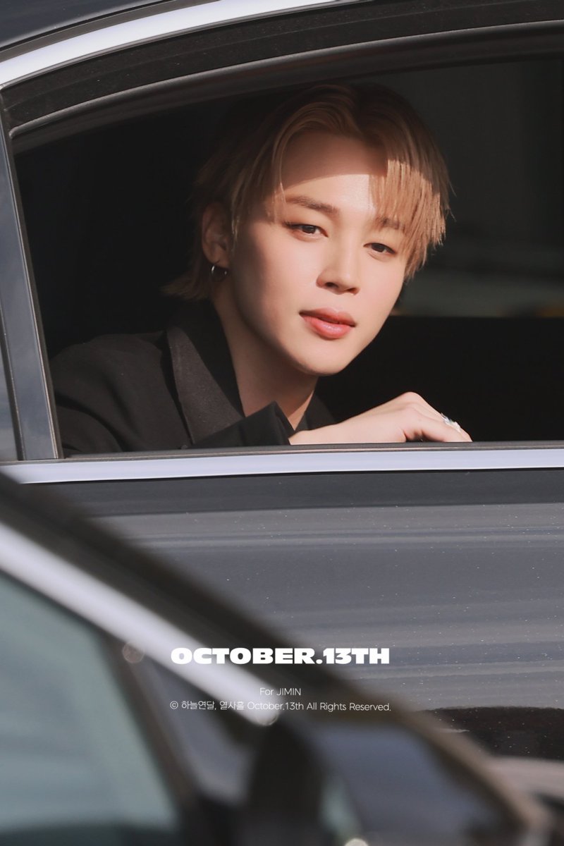 skypjm1013's tweet photo. 251001 🇨🇵 ParisFashionWeek 
#지민 #Jimin #BTS #방탄소년단 #JiminxDior #Dior #DiorSS26 #PFW
@Dior @BTS_twt https://t.co/yGCaasuAqd