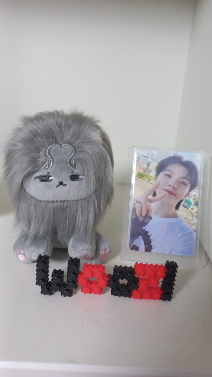 hozzi_96's tweet photo. #예하고_뾰나와
잘받아어요!!  너무 귀여워요♡
빗질을 잘 못해서 살짝 이상하긴하지만 너무 맘에 들고 감사합니다😆. 빗질 연습을 더 해야겠어요 ㅎ
@ye_bbyo https://t.co/RBDyMRZNCi
