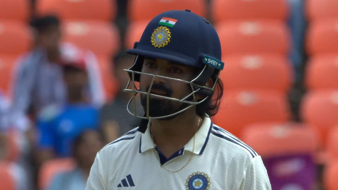 FIFTY BY KL RAHUL IN 101 BALLS. 

- A superb knock to kick off the home season.