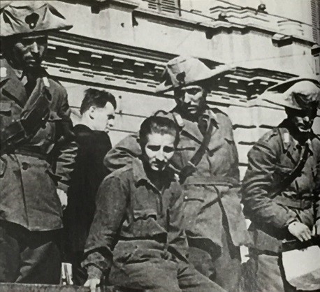 Roma, #7ottobre '43: i nazisti catturano e deportano 2000 #Carabinieri temendo la loro opposizione al rastrellamento del ghetto. Scopri di più attraverso la testimonianza di Abramo Rossi, Carabiniere reduce dalla deportazione
➡️ carabinieri.it/Internet/Image…