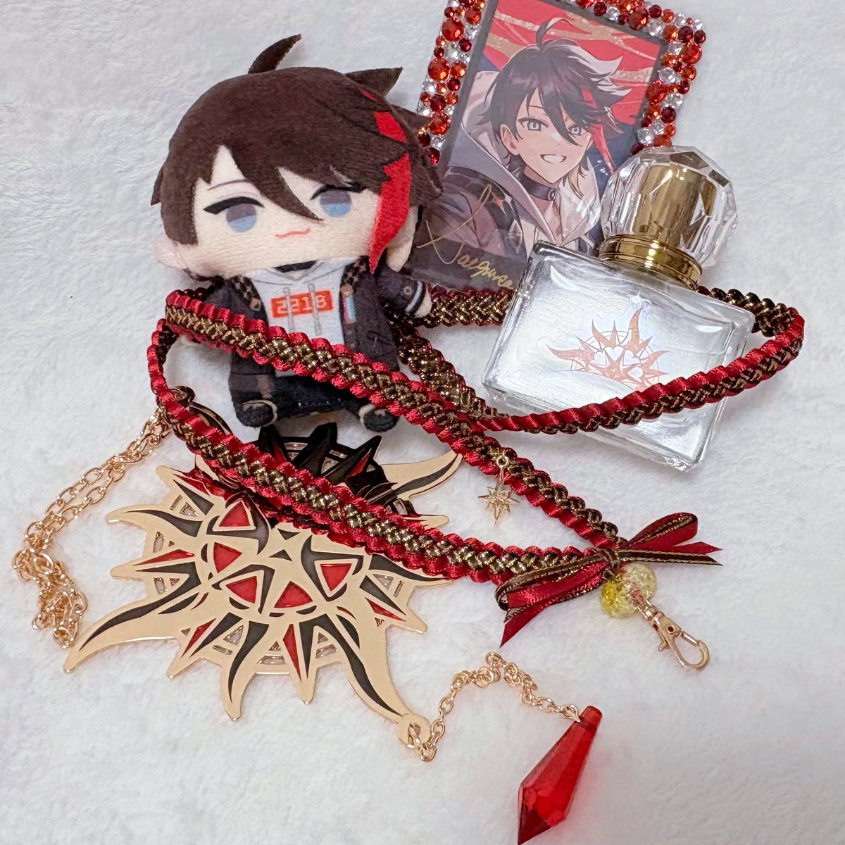 ななしちゃんとの作品交換でネックストラップいただきました🫶
Unityイメージなの本当に可愛くて💞
沢山使います✨

#ichi5_tre