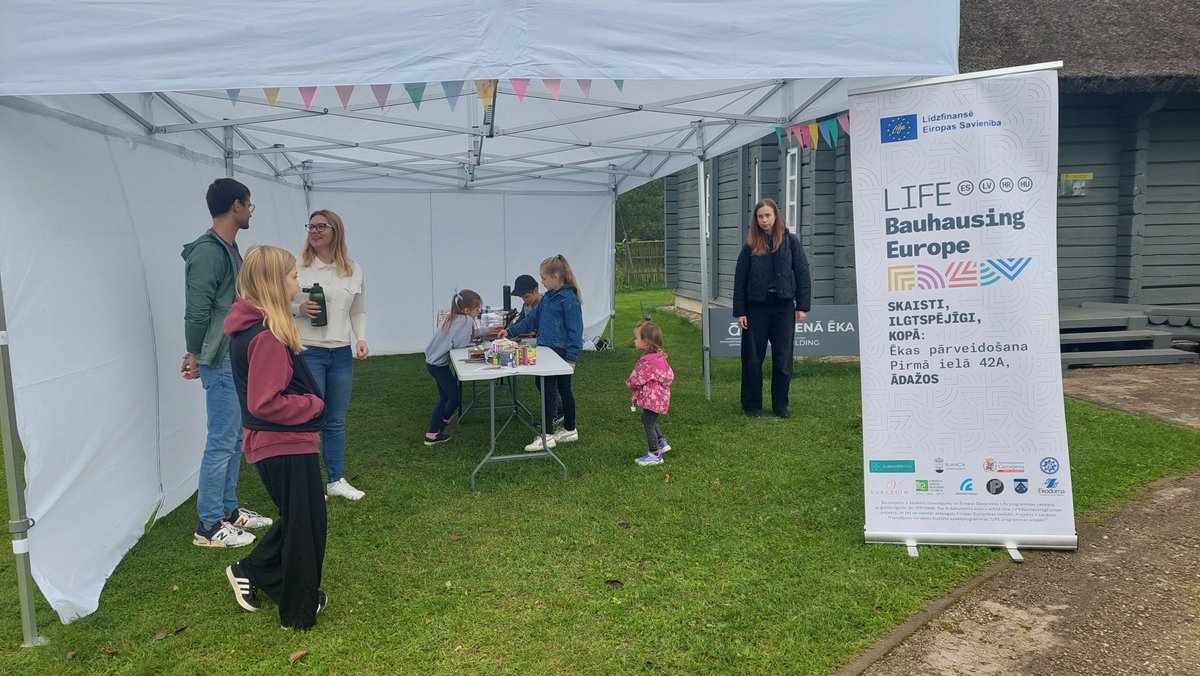 LIFEBauhausing's tweet photo. 💡 More Inspiration, Less Waste 💡 - capacity building event in Latvia organized at Carnikava Local History Center by @Ekodoma in cooperation with @Adazu_novads  

@LIFEprogramme 

#LIFEBauhausingEurope #community #exhibition
#NewEuropeanBauhaus #sustainability #inclusion https://t.co/Au7paAPQkI