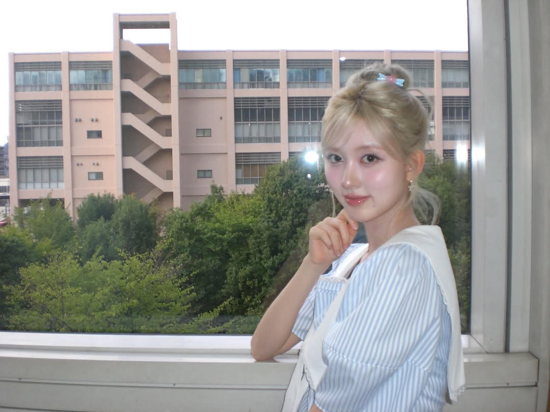 ivepics_'s tweet photo. gaeul instagram update https://t.co/f7rx6JH6a3