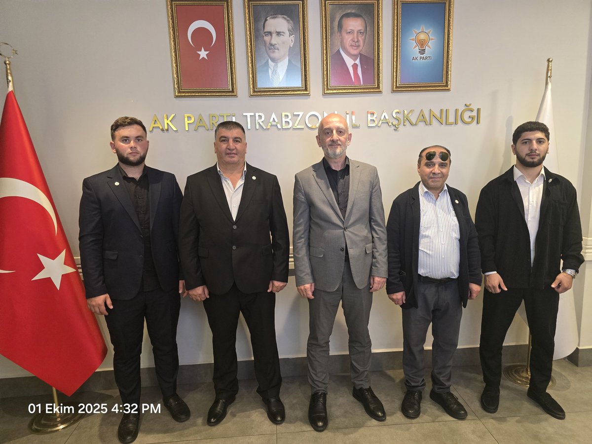 UidGeorgia's tweet photo. UID Gürcistan heyeti olarak AK Parti Trabzon İl Başkanlığı’nı ziyaret ettik.

Ziyarete UID Gürcistan Başkanı Yusuf Taşkıran, BYK üyelerimiz  katıldı.

Ziyarette AK Parti Trabzon İl Başkan Yardımcısı ve Dış İlişkiler Başkanı Kadem Çakıroğlu bizleri samimiyetle misafir etti. https://t.co/EPS70DRy20