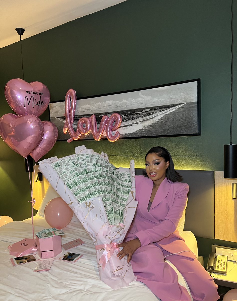 Amgladyoumetme's tweet photo. To think that every Sunday she's always scared of leaving cause she doesn't know what's in-store for her outside....Now she's living her best life,,give it up for Mide Winner.
#BBNaijaS10 #BBNaija https://t.co/x1gxFlsLVT