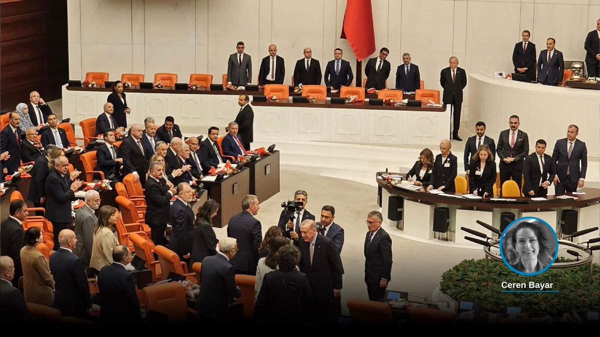 ncimen's tweet image. Ülkücüler, Dinciler, Merkez sağın sağındaki topyekün hepsi... BİR GÜN AMA BİRGÜN Hepiniz O PLANA SADIK KALIYORSUNUZ. Geriye yarın için direnen Bir CHP, bir TİP bir de EMEP kalıyor. Hikaye  bu kadar. 
#CHP #TİP #EMEP,#SOL #ÖZGÜRÖZEL #İMAMOĞLU
Nevzat Üçyıldız