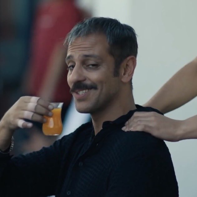 ciddi kız 🫱🏻‍🫲🏼 gevşek oğlan
#Veliaht • #YahDer