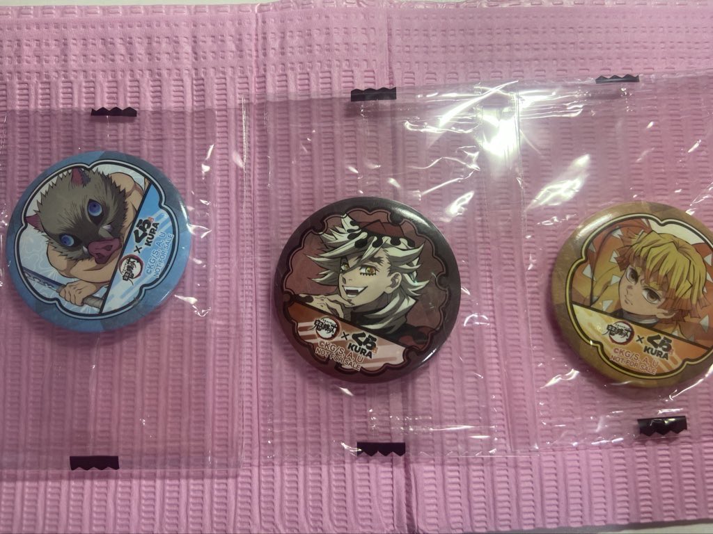 【交換】くら寿司 鬼滅の刃 ビッくらポン 缶バッジ
ウエハース アニメイト ナンジャ 

譲🎀童磨、伊之助、善逸

求🎀同異種 冨岡義勇

※消しゴムは不可

郵送にてお取引
お気軽にお声掛けください。

 #あきまろ取引