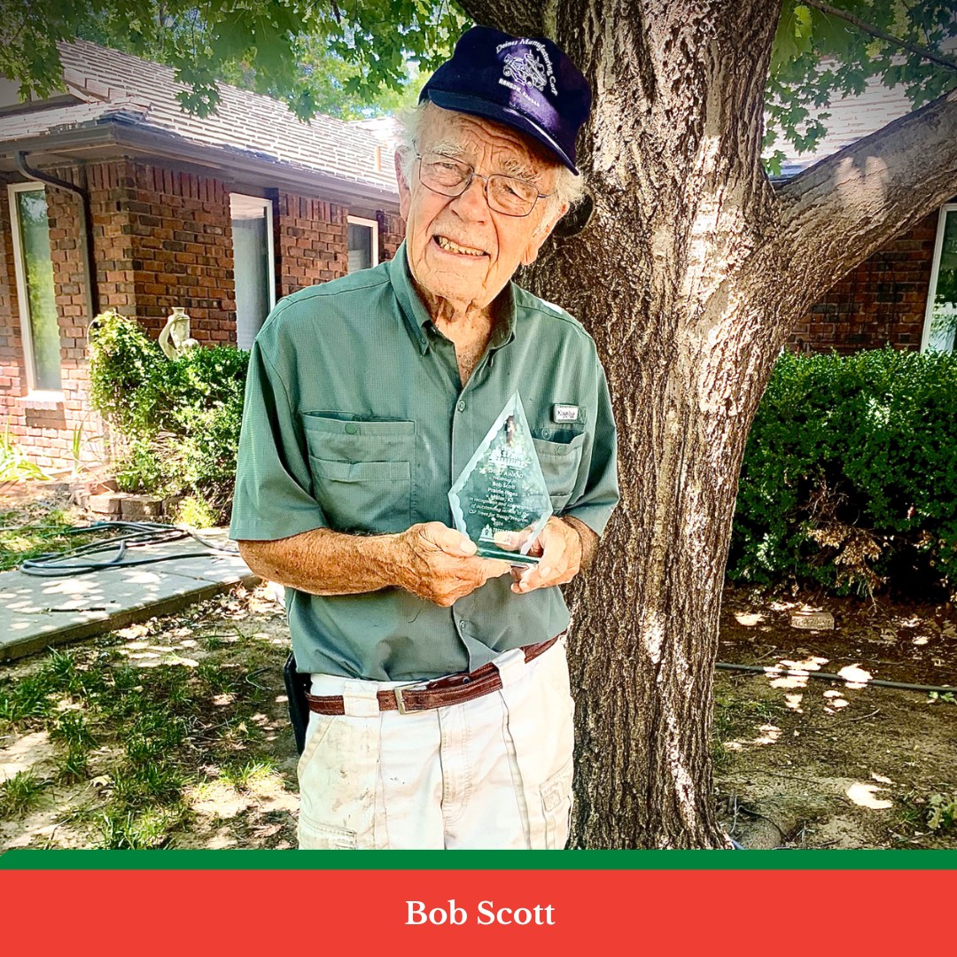 Trees4Troops's tweet image. Throwback 🎖️ In 2024, Bob Scott of Prairie Pines Tree Farm received a Christmas Spirit Award for nearly 20 years of generous support. 20-30 trees donated each year, plus powerful outreach. Still grateful, Bob! 🌲👏

#TreesForTroops #ChristmasSpiritAward #SupportOurTroops
